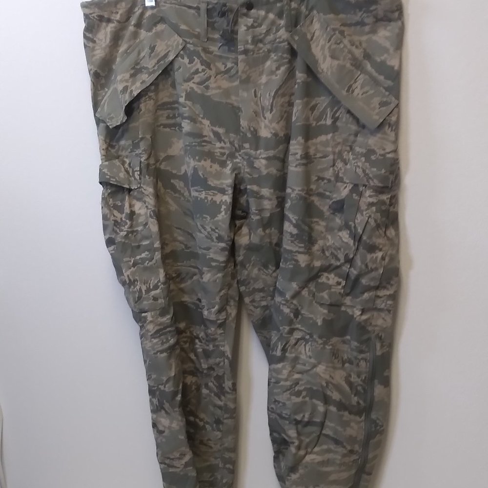 US Military Pants 29x39 US Air Force Large Short over pants